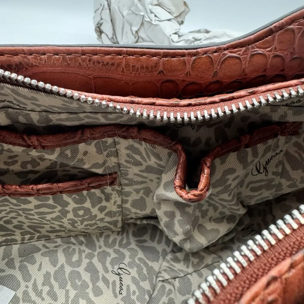Guess Purse Handbag‎ Hobo with Tassel Cognac Brown